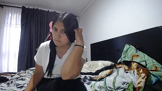 princehermosa44 online show from 24, 10, 2025