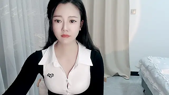 zoe-keke online show from 22, 2, 2025