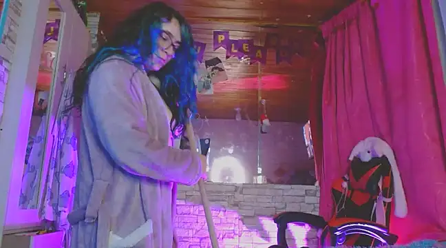 Meg4n 420 online show from 14, 2, 2025