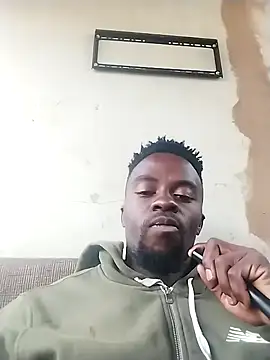Snapshot of Youngteensmzansi chatting on 4, 10, 2025 Youngteensmzansi online show from 4, 10, 2025