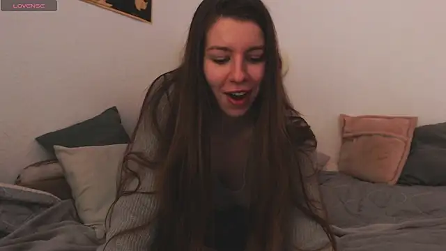 Snapshot of juicy_mystery chatting on 1, 1, 2025 juicy mystery online show from 1, 1, 2025