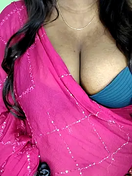 Snapshot of TANIYA-98 chatting on 8, 5, 2026 TANIYA-98 online show from 8, 5, 2026