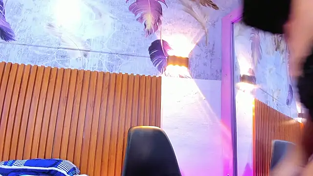 Madison-Diaz online show from 16, 4, 2026