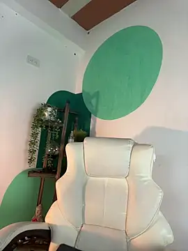 LollaByer online show from 27, 2, 2026