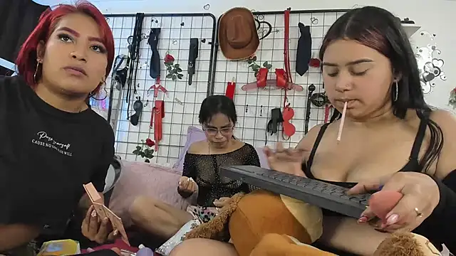 thedream girls online show from 25, 5, 2026