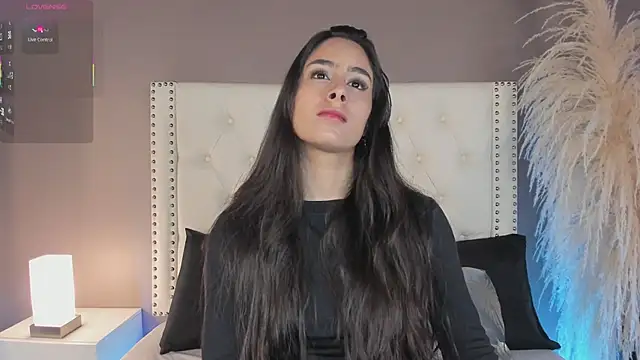 Snapshot of Julia_Martinez_ chatting on 29, 4, 2026 Julia Martinez online show from 29, 4, 2026