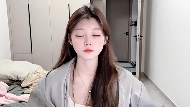 yangyang-1115 online show from 15, 10, 2025