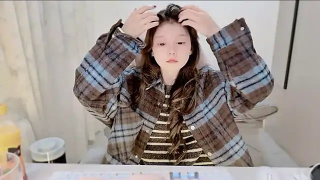 yangyang-1115 online show from 15, 11, 2025