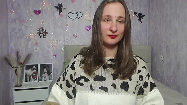 MichelLeee online show from 15, 2, 2025