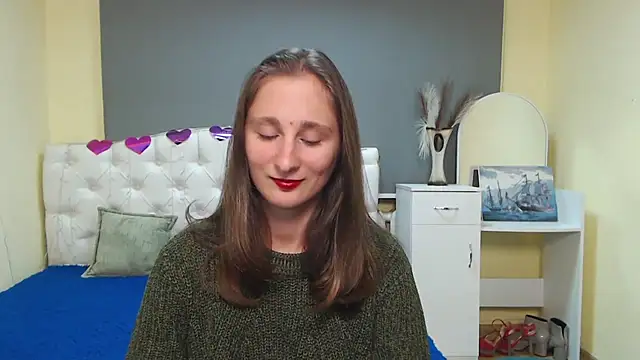 MichelLeee online show from 13, 10, 2025