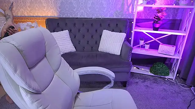 DreamyLinaa online show from 18, 3, 2026