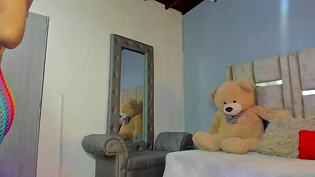 AshleyHill2 online show from 13, 9, 2025