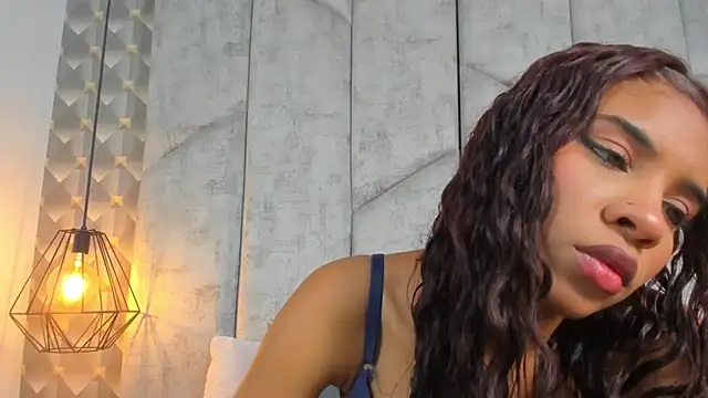 AshleyHill2 online show from 21, 4, 2026