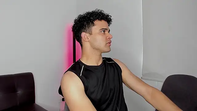 andrewChris  online show from 29, 9, 2025