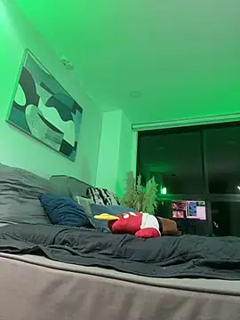 DimitriSullivan  online show from 19, 2, 2025