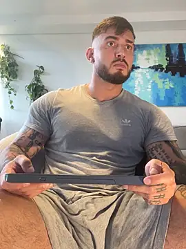 DimitriSullivan  online show from 23, 2, 2026