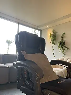 DimitriSullivan  online show from 30, 3, 2026