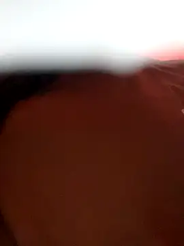 Snapshot of Velyn_18 chatting on 12, 11, 2025 Velyn 18 online show from 12, 11, 2025