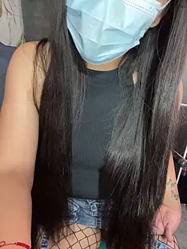 Velyn 18 online show from 4, 2, 2026