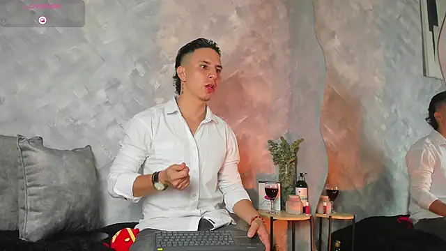 Snapshot of -Bruno-Bs chatting on 25, 9, 2025 -Bruno-Bs online show from 25, 9, 2025