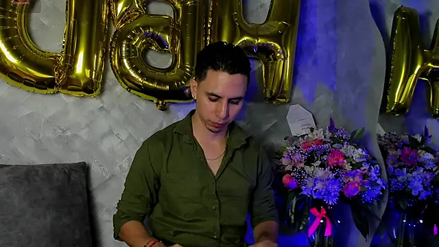 Snapshot of -Bruno-Bs chatting on 10, 10, 2025 -Bruno-Bs online show from 10, 10, 2025