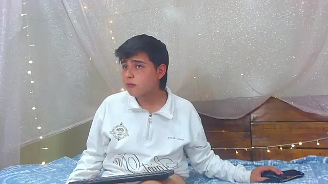 AndrewPherson online show from 20, 2, 2025