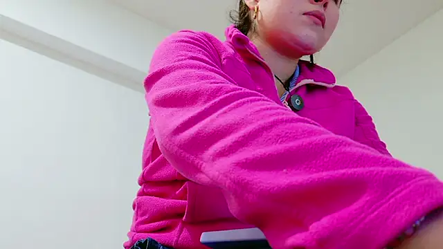 NeredaXxx online show from 18, 2, 2026