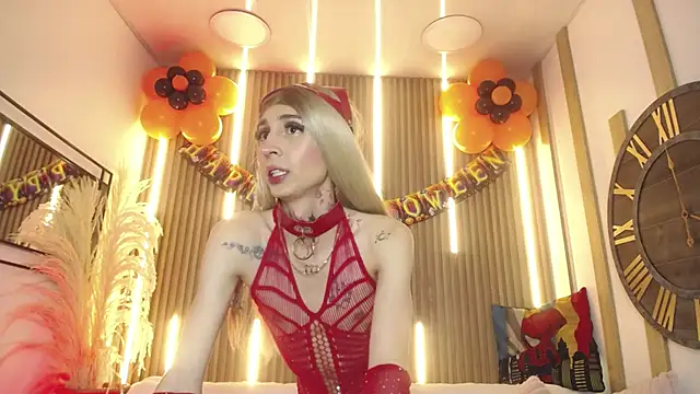 Aniie Doll online show from 6, 10, 2025