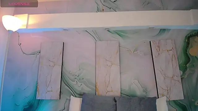 Aniie Doll online show from 18, 3, 2026