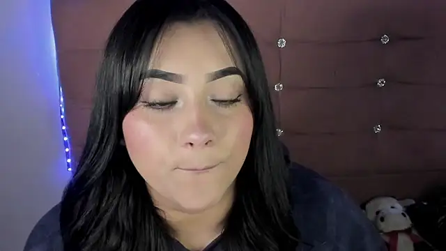 male couper online show from 12, 2, 2025