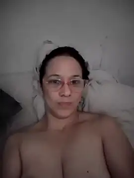 Snapshot of nicolle_milf1978 chatting on 23, 5, 2026 nicolle milf1978 online show from 23, 5, 2026