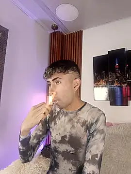 Noah Xitruxx online show from 6, 10, 2025