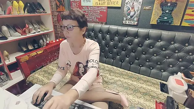 Snapshot of Lily4yourfun chatting on 12, 10, 2025 Lily4yourfun online show from 12, 10, 2025