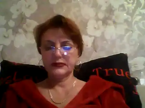 Snapshot of Diana_Neon chatting on 9, 12, 2024 Diana Neon online show from 9, 12, 2024