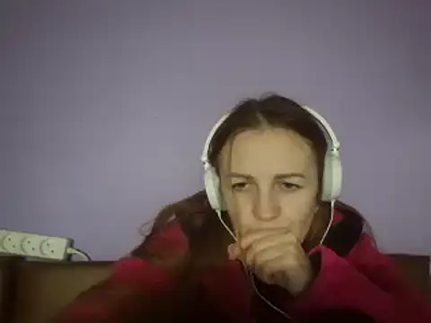 Milaniya261 online show from 1, 3, 2025