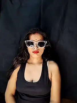 riyagupta5 online show from 9, 11, 2025