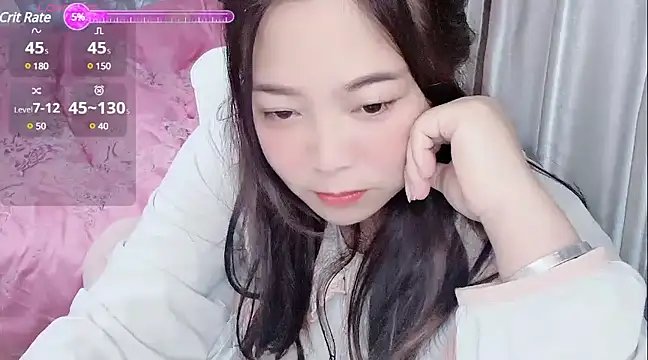 Snapshot of wuwu-w chatting on 10, 12, 2024 wuwu-w online show from 10, 12, 2024