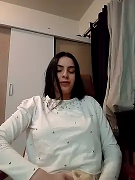 Snapshot of Morguisssz chatting on 3, 10, 2025 Morguisssz online show from 3, 10, 2025