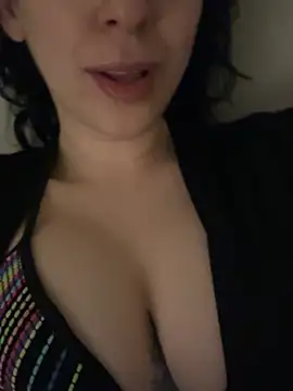 Snapshot of Morguisssz chatting on 14, 6, 2026 Morguisssz online show from 14, 6, 2026