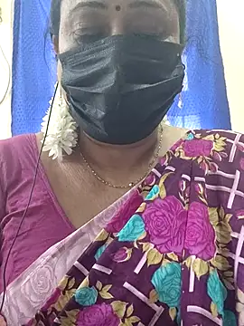 Snapshot of rekha_naier chatting on 5, 7, 2026 rekha naier online show from 5, 7, 2026