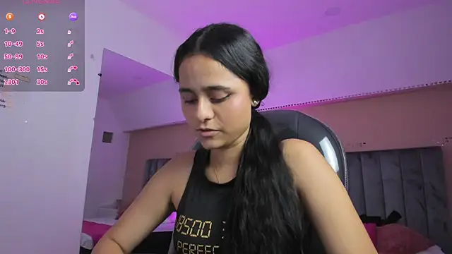 Giselle Roldan online show from 13, 4, 2026