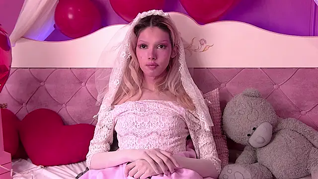 PamelamyDreamys online show from 8, 3, 2025