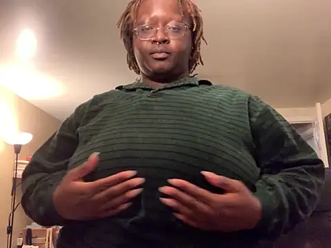 BigKittyRaven online show from 12, 12, 2024