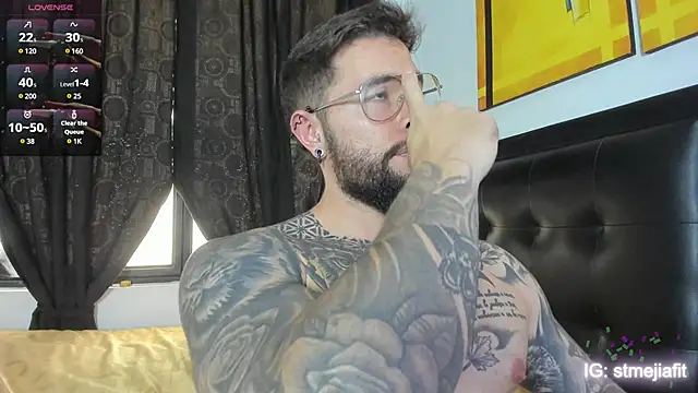 Snapshot of connor_santtos chatting on 15, 1, 2025 connor santtos online show from 15, 1, 2025