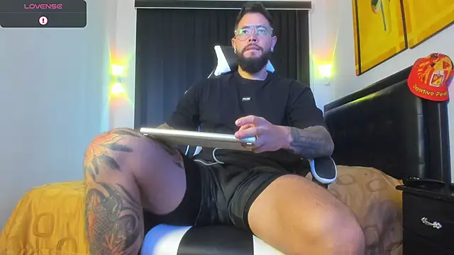 Snapshot of connor_santtos chatting on 9, 9, 2025 connor santtos online show from 9, 9, 2025