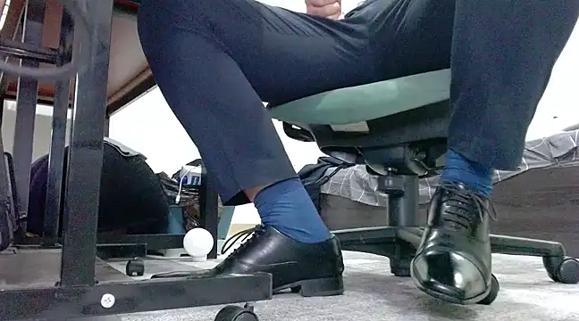 Snapshot of softlyS chatting on 11, 2, 2025 softlyS online show from 11, 2, 2025