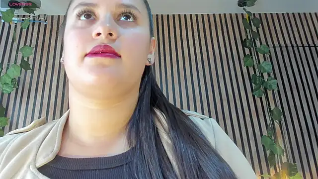 Victoria Ponce1 online show from 6, 2, 2025