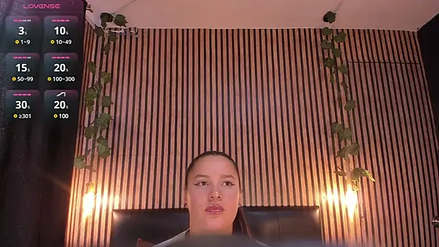 Victoria Ponce1 online show from 4, 3, 2025