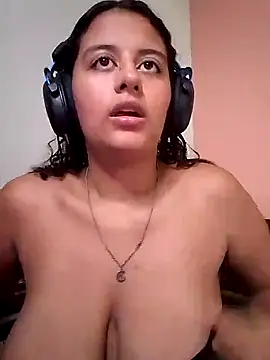 Babydol18  online show from 1, 3, 2025