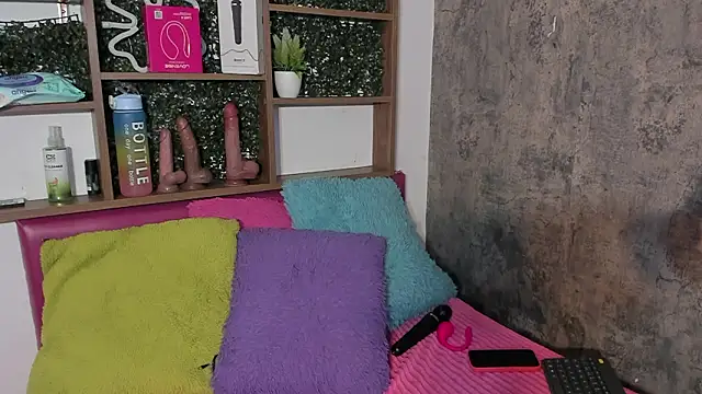 cherry coper online show from 13, 2, 2026